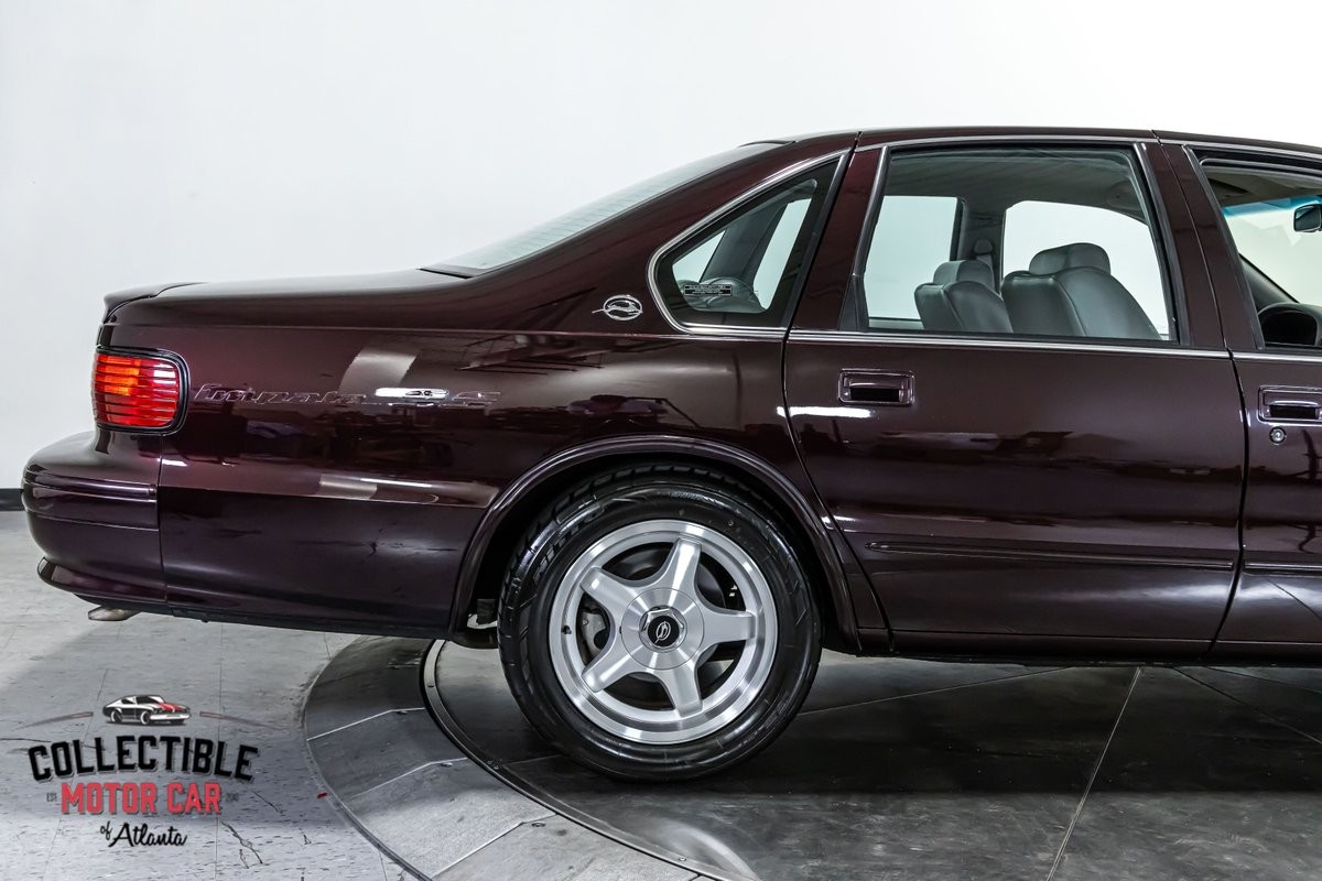 Chevrolet-Impala-1996-Sedan-33