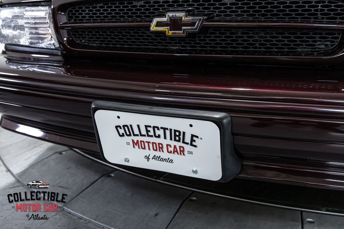 Chevrolet-Impala-1996-Sedan-39