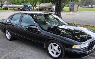 Chevrolet-Impala-1996-Sedan-5