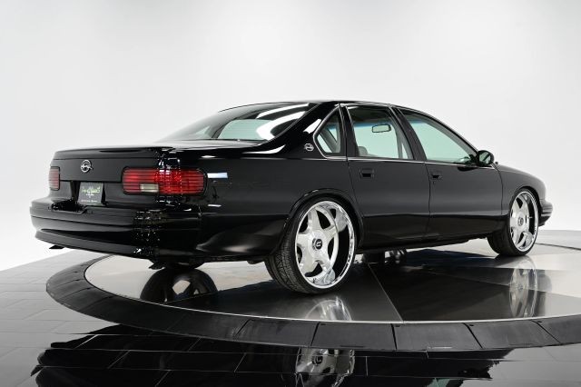 Chevrolet-Impala-1996-Sedan-7