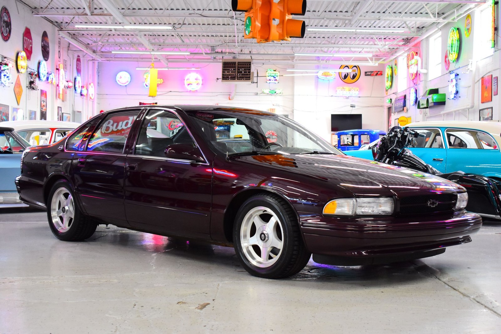 Chevrolet-Impala-1996