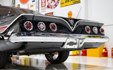 Chevrolet-Impala-Bubble-Top-1961-Coupe-14