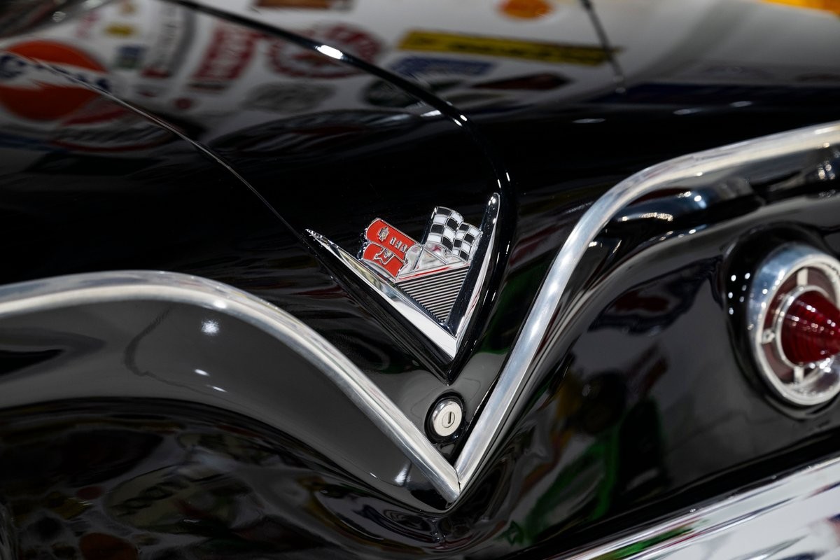 Chevrolet-Impala-Bubble-Top-1961-Coupe-21