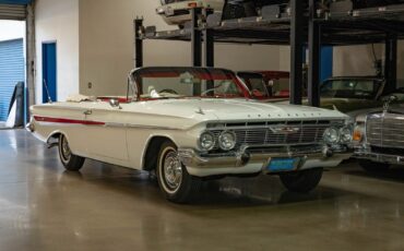 Chevrolet-Impala-SS-4-spd-Convertible-1961-2-Door-Convertible-10
