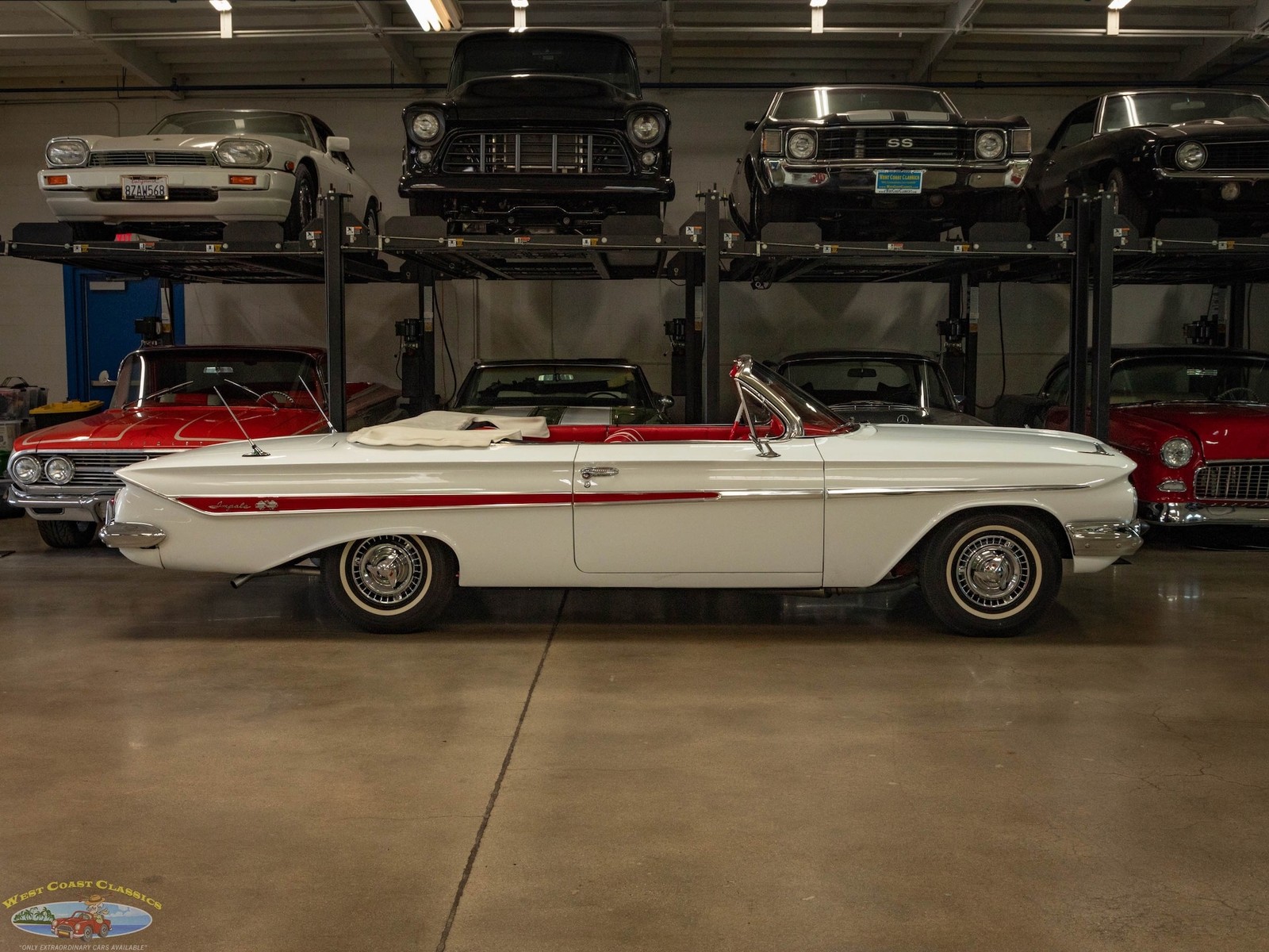 Chevrolet-Impala-SS-4-spd-Convertible-1961-2-Door-Convertible-2