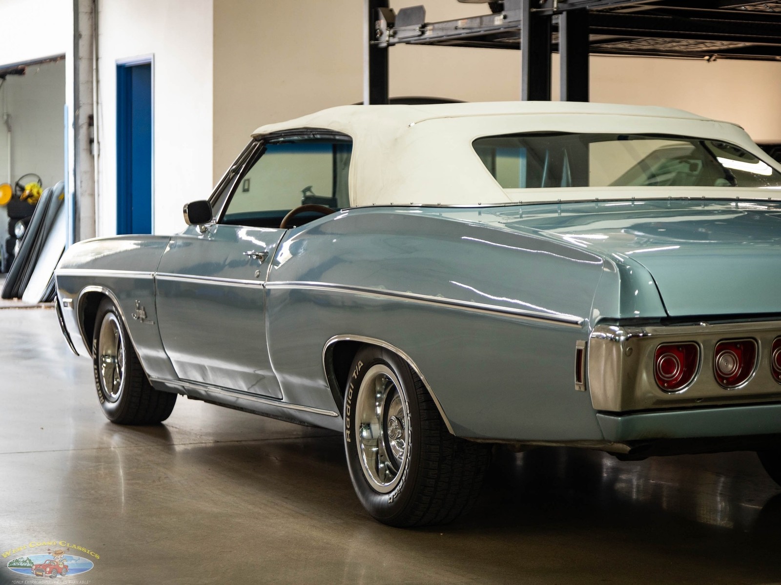 Chevrolet-Impala-SS396325HP-1968-2-Door-Convertible-22