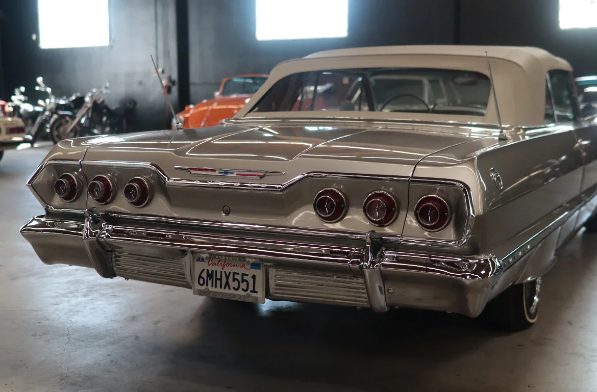 Chevrolet-Impala-convertible-1963-10