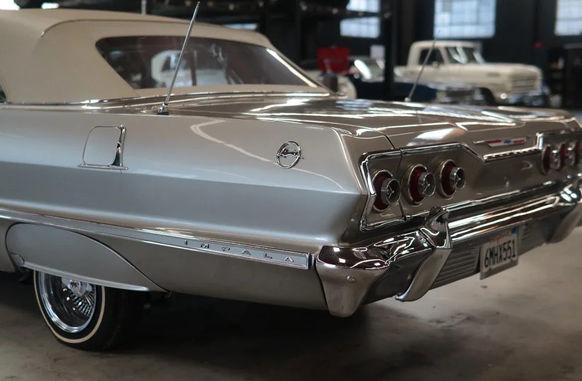 Chevrolet-Impala-convertible-1963-11