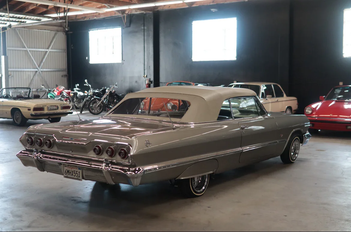 Chevrolet-Impala-convertible-1963-9