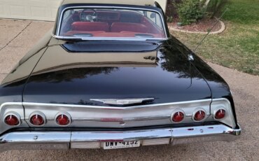 Chevrolet-Impala-coupe-1962-Black-Red-3