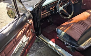 Chevrolet-Impala-coupe-1968-Black-Burgundy-10