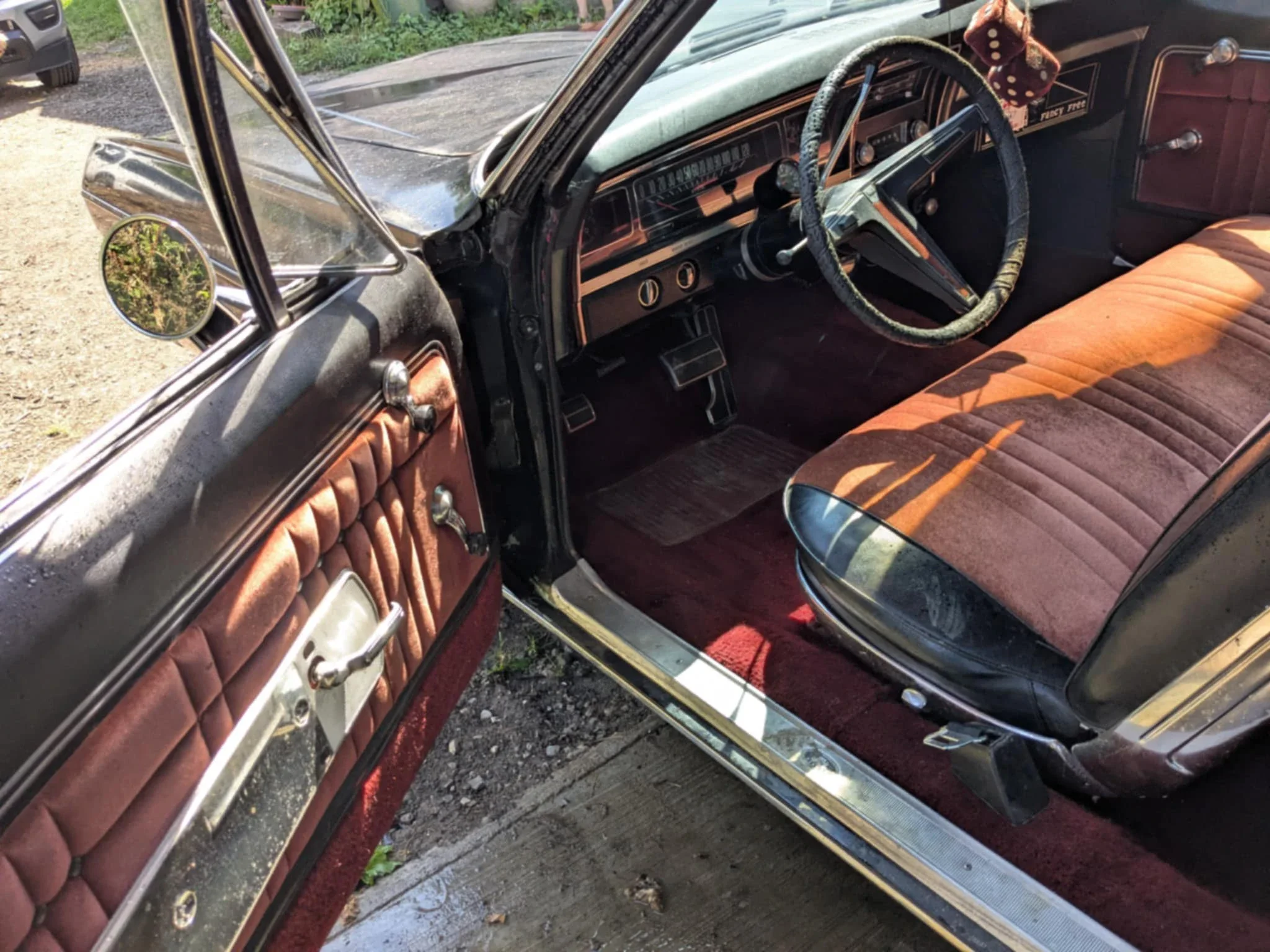 Chevrolet-Impala-coupe-1968-Black-Burgundy-10