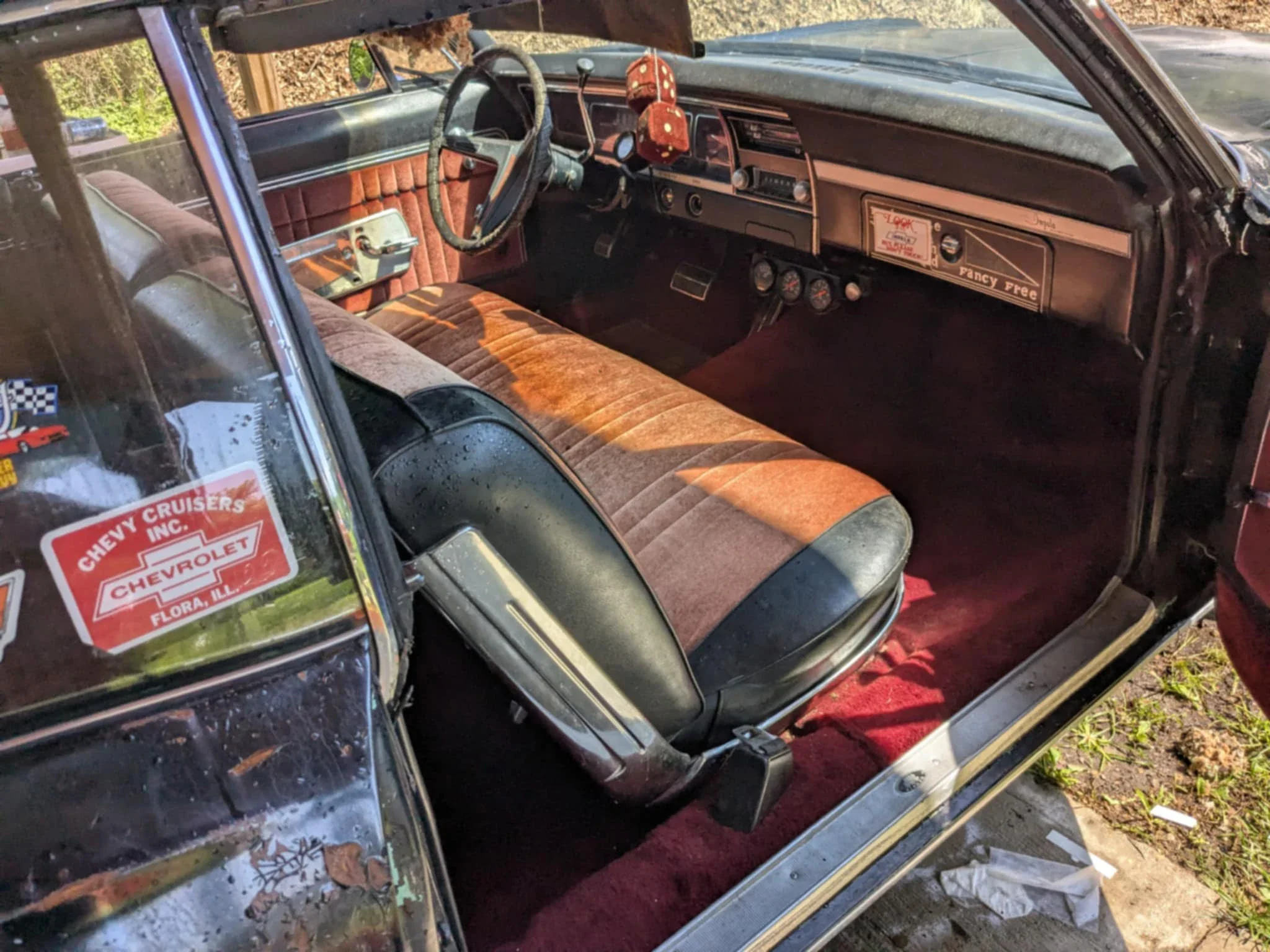 Chevrolet-Impala-coupe-1968-Black-Burgundy-3