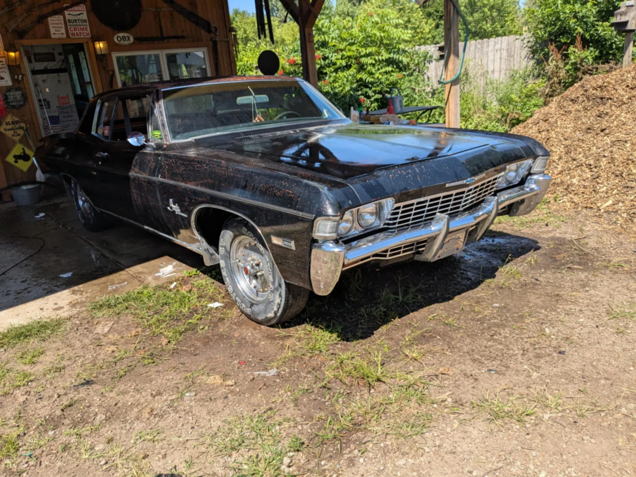 Chevrolet-Impala-coupe-1968-Black-Burgundy