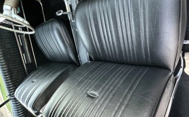 Chevrolet-Impala-sedan-1965-White-Black-17