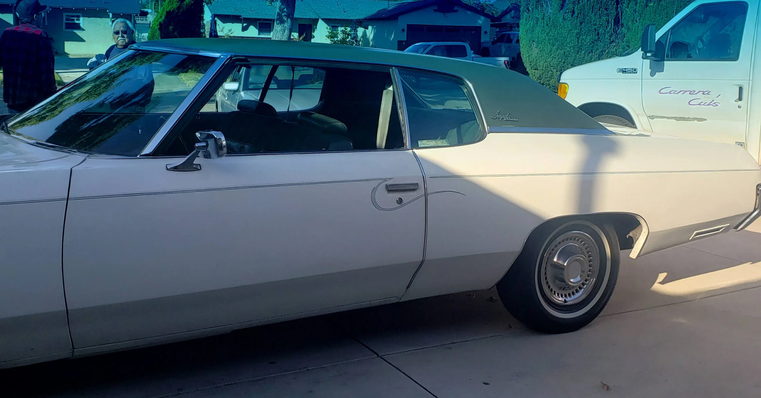 Chevrolet-Impala-sedan-1972-White-Green-10