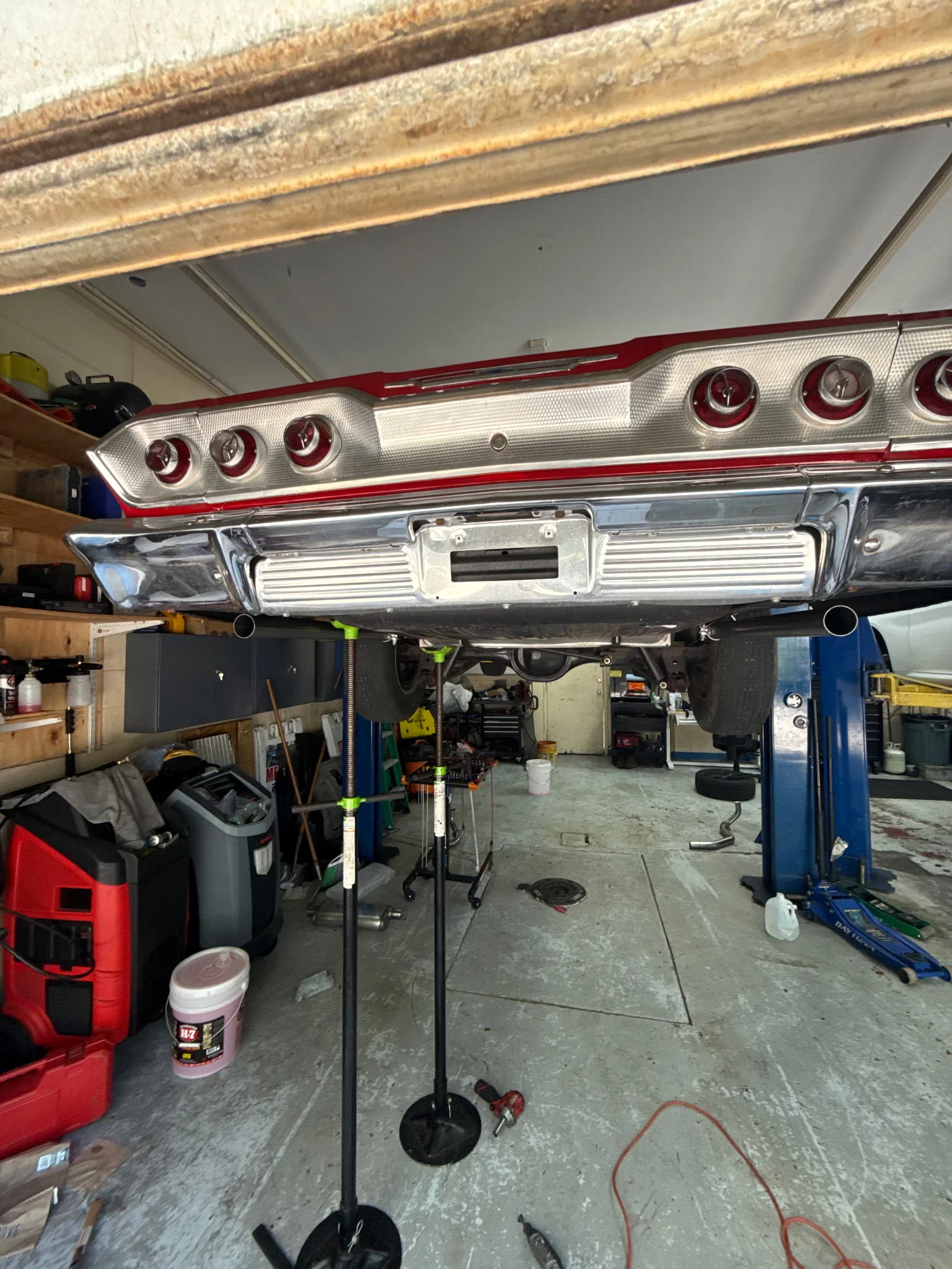 Chevrolet-Impala-ss-1963-Red-Black-7