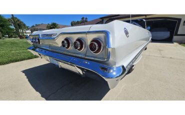 Chevrolet-Impala-ss-1963-White-Black-10