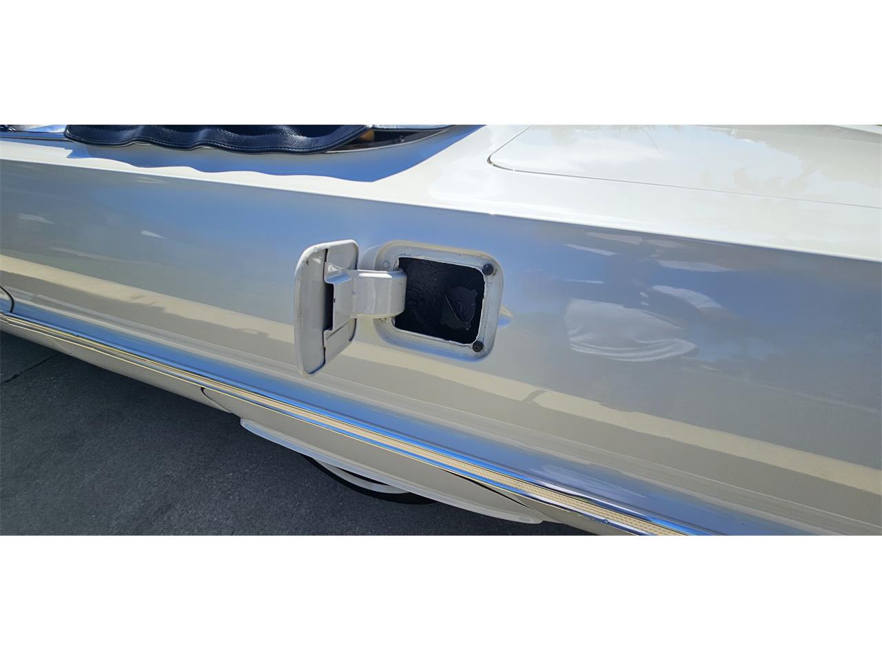 Chevrolet-Impala-ss-1963-White-Black-31