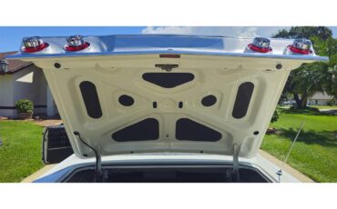 Chevrolet-Impala-ss-1963-White-Black-32