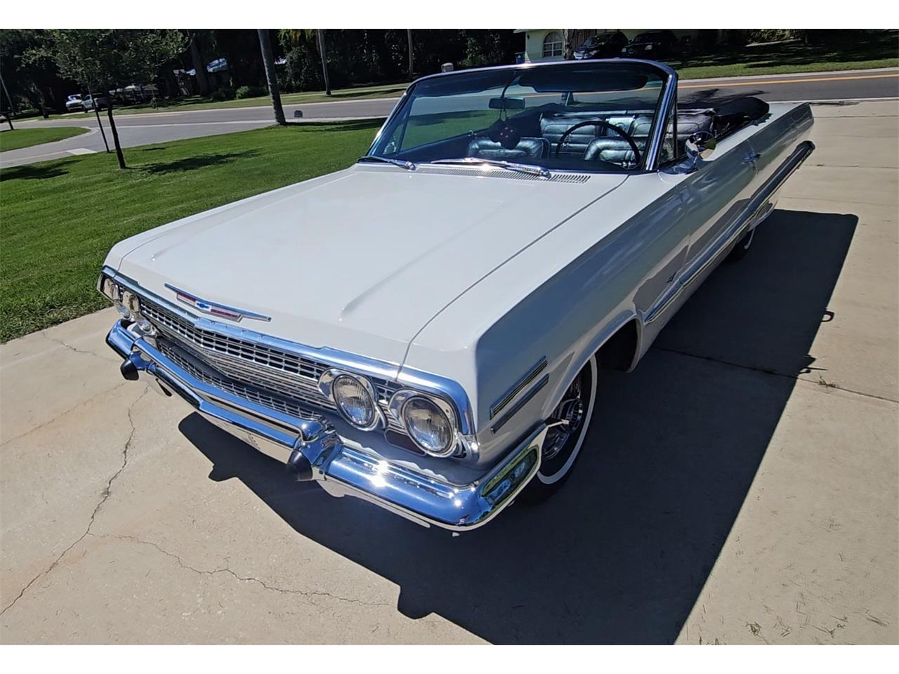 Chevrolet-Impala-ss-1963-White-Black-4