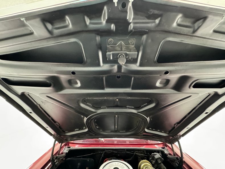 Chevrolet-Impala-ss-1964-Maroon-Metallic-Black-23