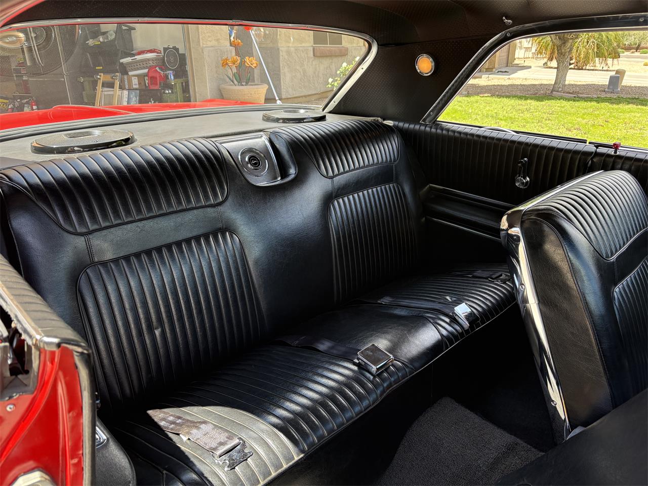 Chevrolet-Impala-ss-1964-red-black-15