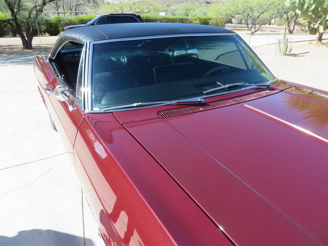 Chevrolet-Impala-ss-1965-MARION-MAROON-BLACK-19