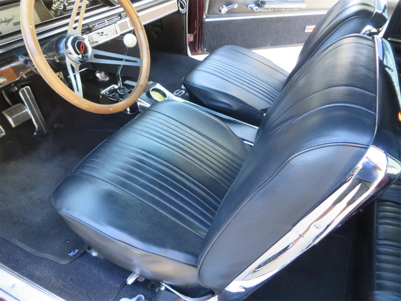 Chevrolet-Impala-ss-1965-MARION-MAROON-BLACK-48