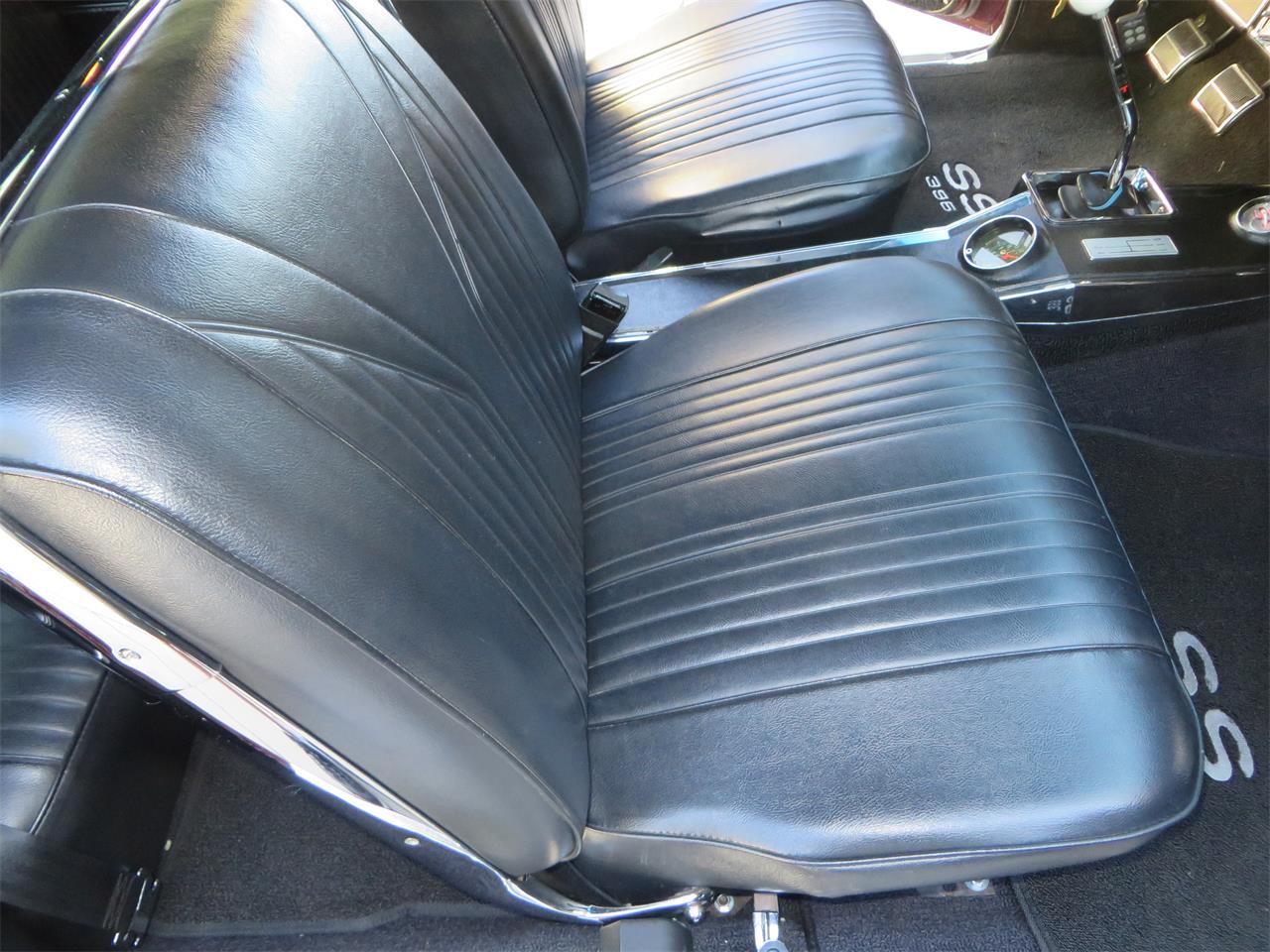 Chevrolet-Impala-ss-1965-MARION-MAROON-BLACK-6