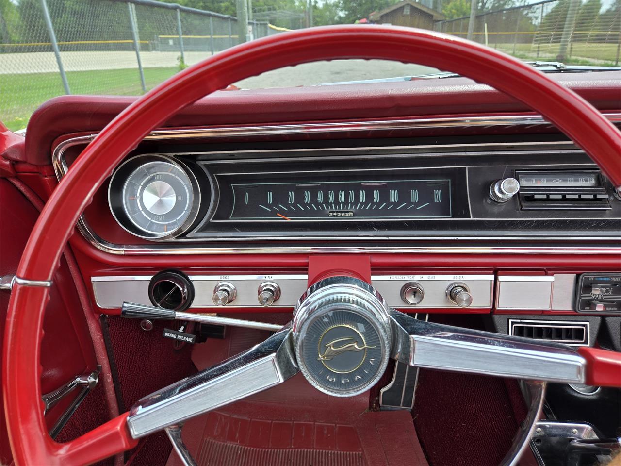 Chevrolet-Impala-ss-1965-Regal-Red-Red-14