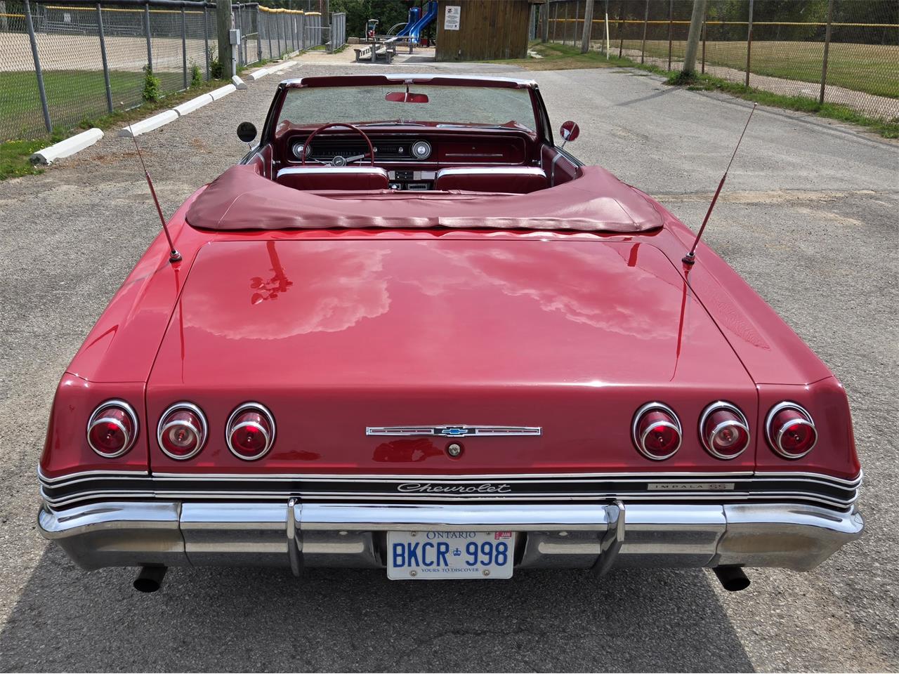 Chevrolet-Impala-ss-1965-Regal-Red-Red-5