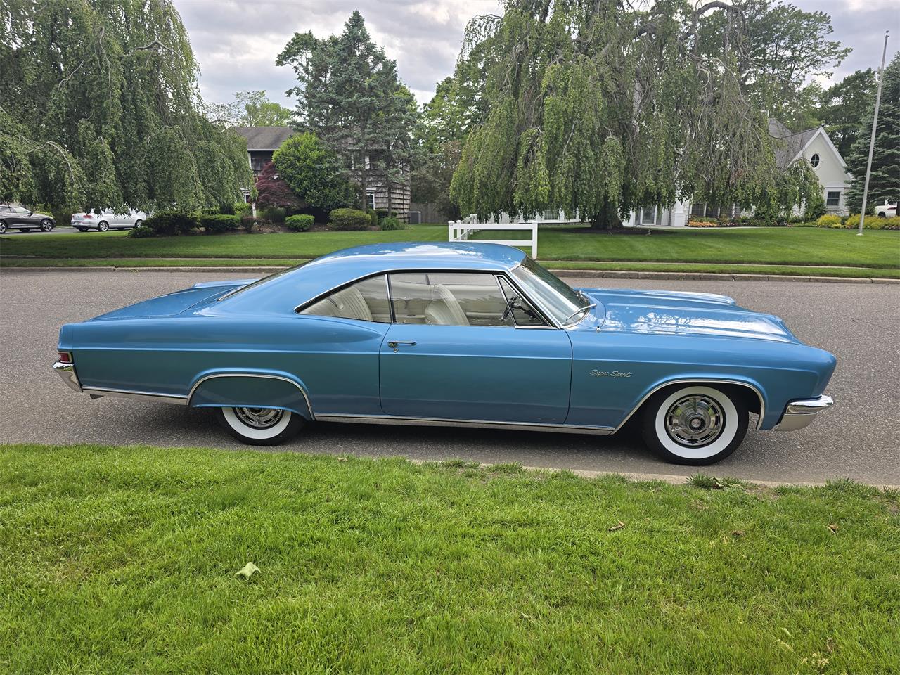 Chevrolet-Impala-ss-1966-MARINA-BLUE-WHITE-6