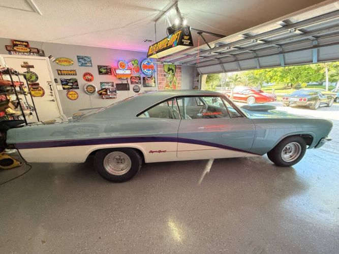 Chevrolet-Impala-ss-1966-Turquoise-White-27