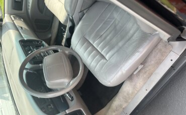 Chevrolet-Impala-ss-1995-Black-Gray-10