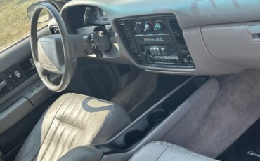 Chevrolet-Impala-ss-1995-Black-Gray-6