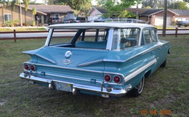 Chevrolet-Impala-wagon-1960-Blue-Blue-2