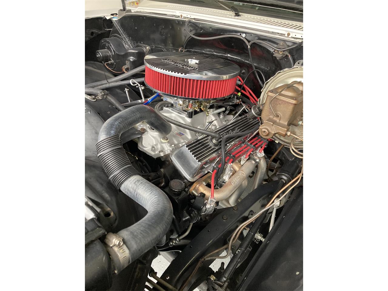 Chevrolet-K-20-1986-White-Black-4
