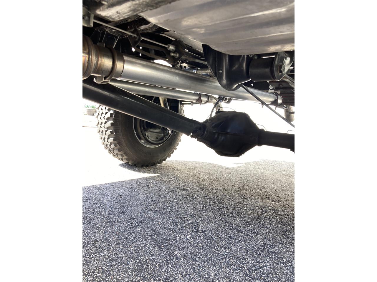 Chevrolet-K-20-1986-White-Black-5