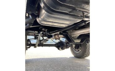 Chevrolet-K-20-1986-White-Black-6