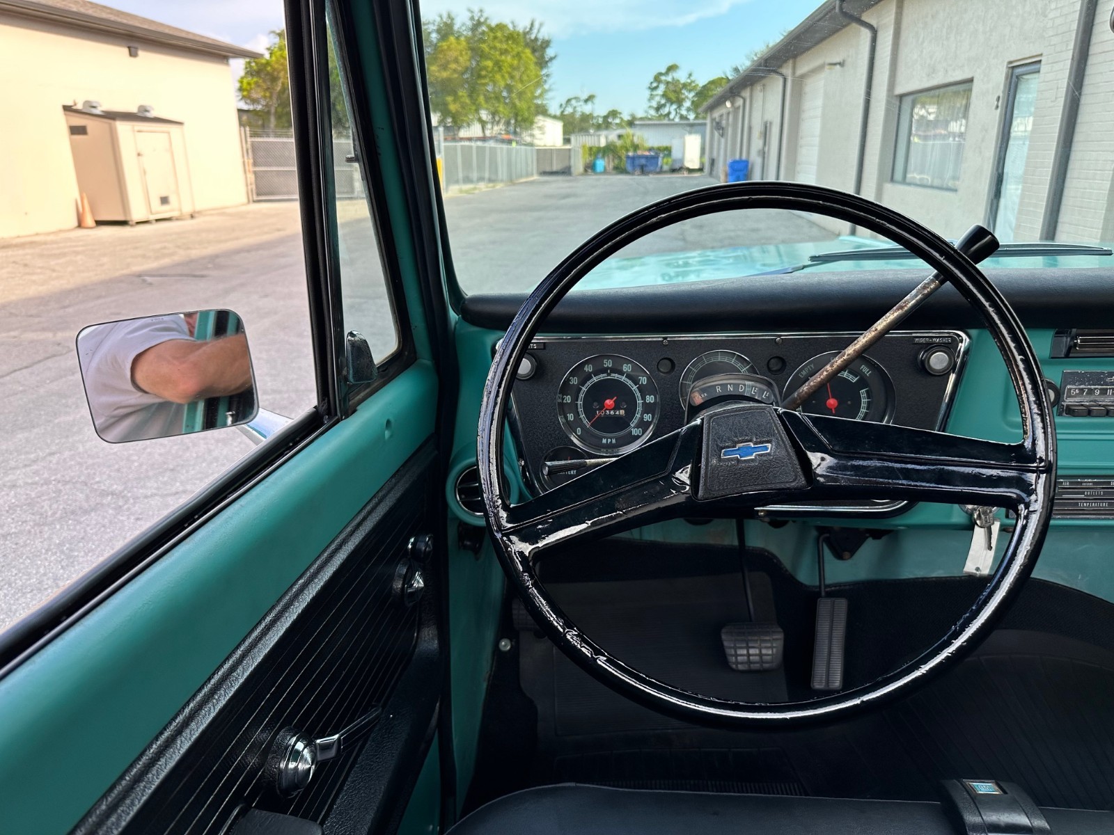 Chevrolet-K10-1972-Standard-Cab-Pickup-19