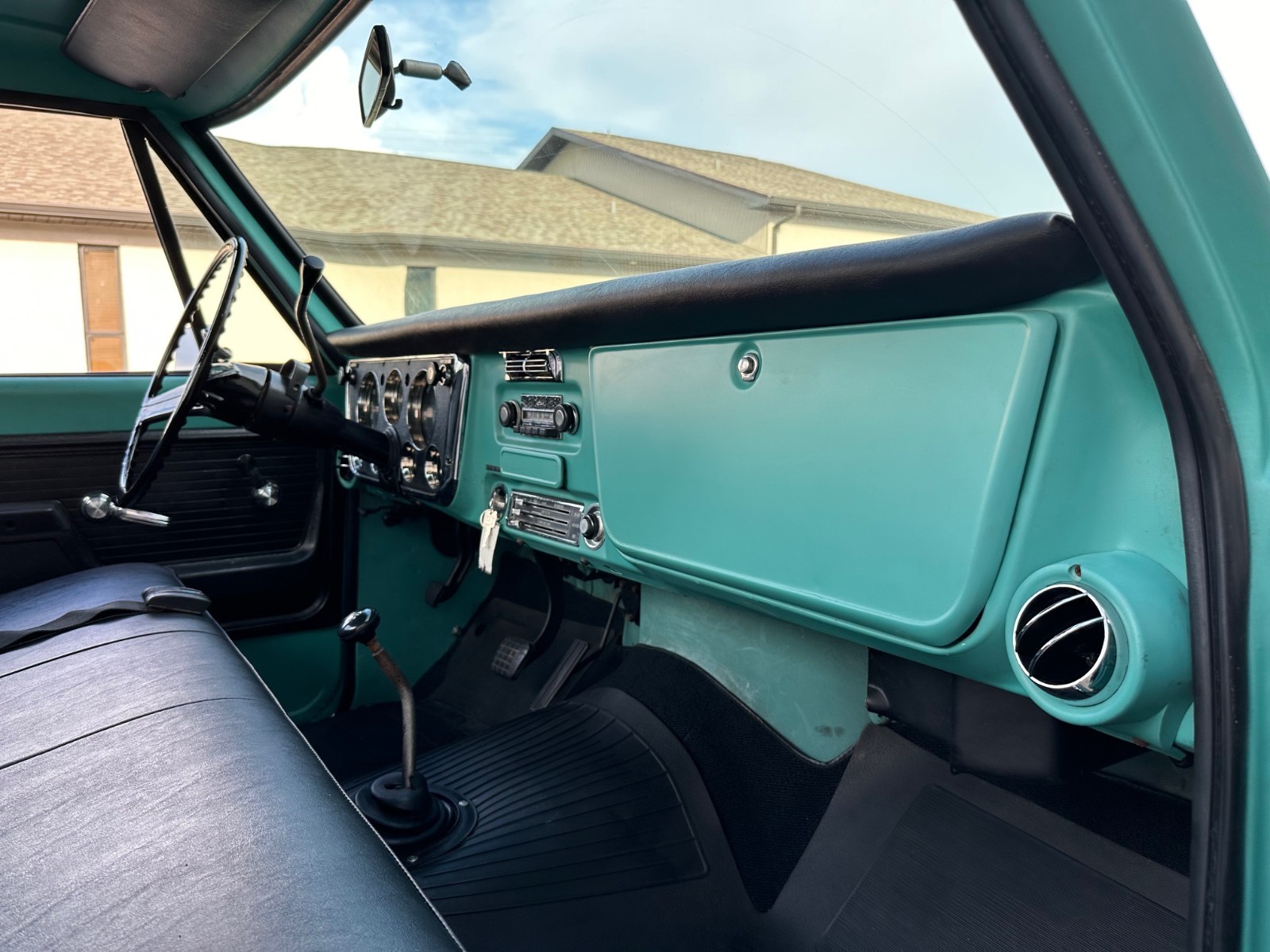 Chevrolet-K10-1972-Standard-Cab-Pickup-23