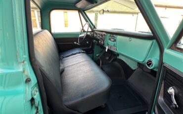 Chevrolet-K10-1972-Standard-Cab-Pickup-25
