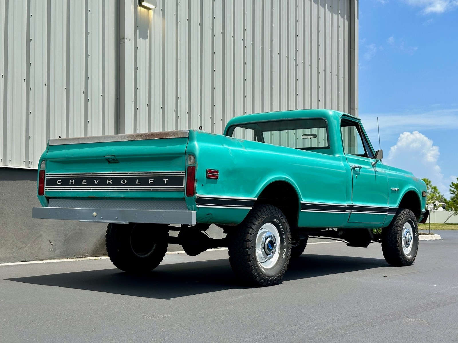 Chevrolet-K10-1972-Standard-Cab-Pickup-3