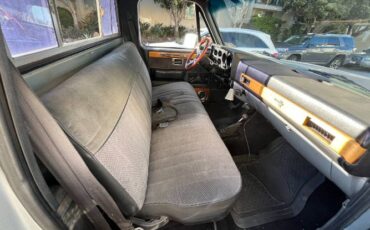 Chevrolet-K10-1983-Blue-2