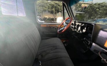 Chevrolet-K10-1983-Blue-9