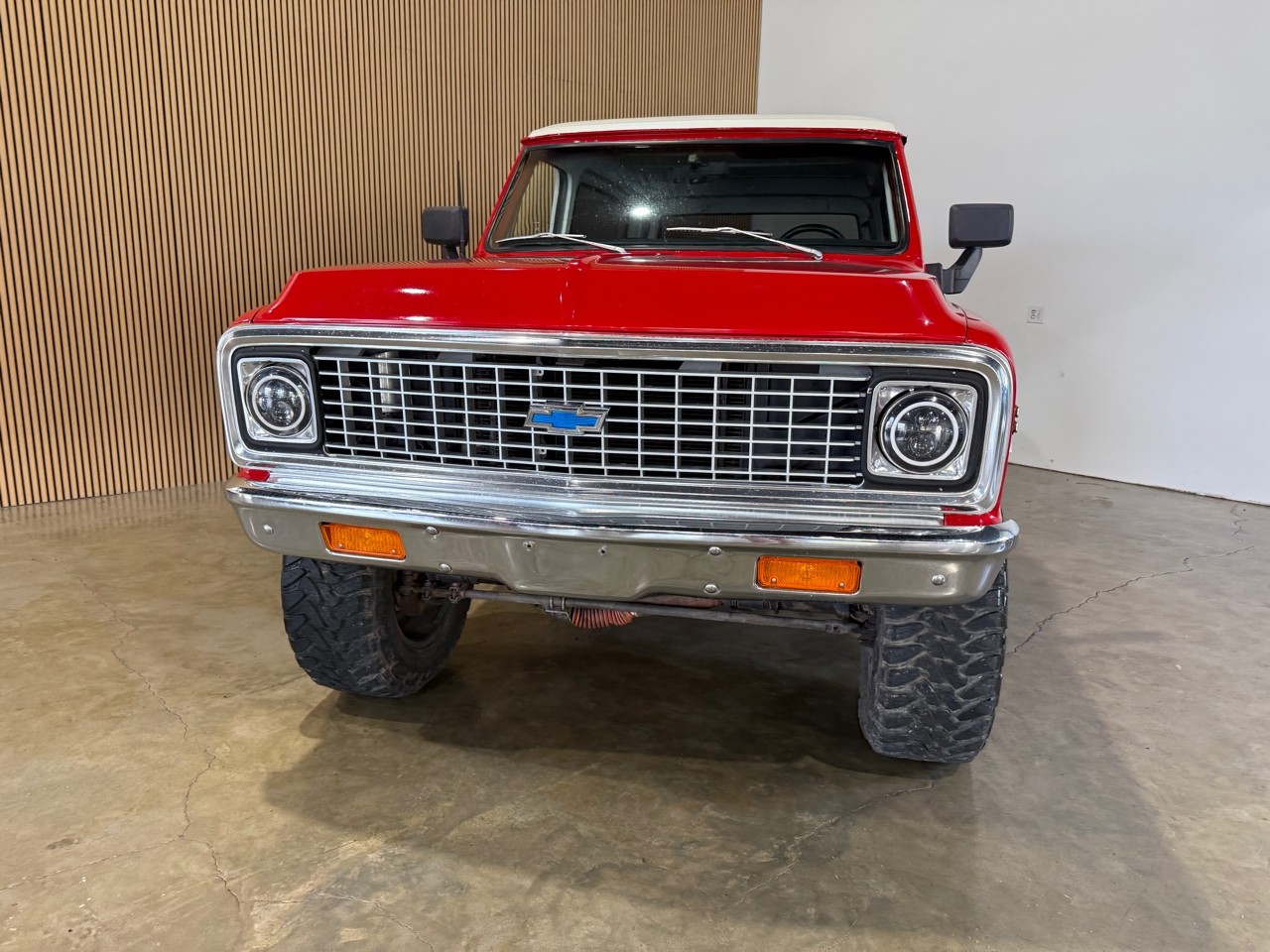 Chevrolet-K5-Blazer-1970-SUV-2