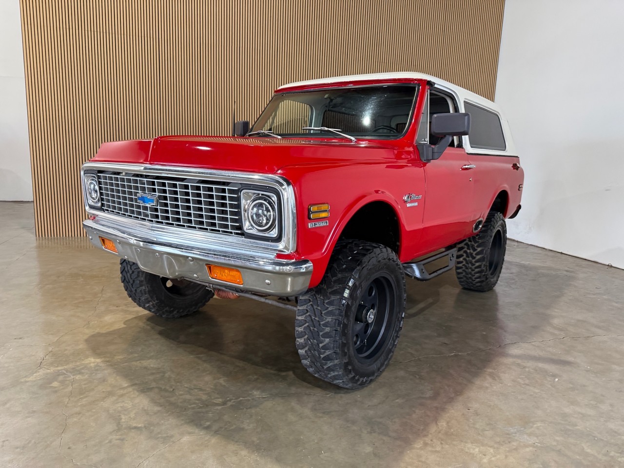 Chevrolet-K5-Blazer-1970-SUV-3
