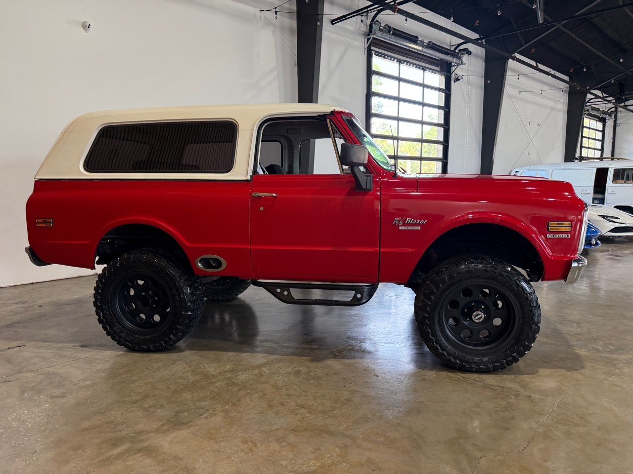 Chevrolet-K5-Blazer-1970-SUV-7