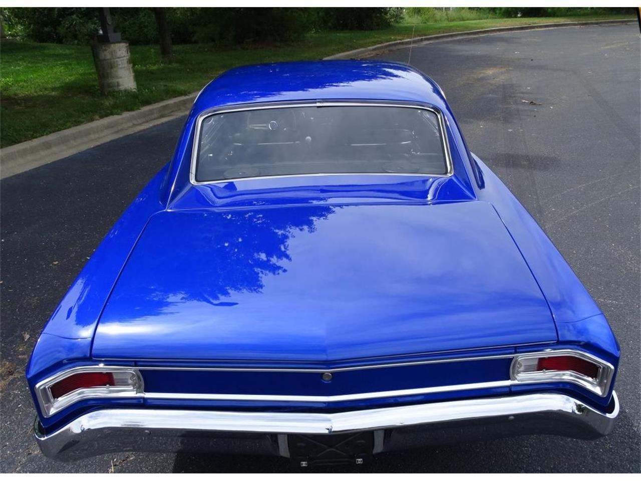 Chevrolet-Malibu-1966-Colbalt-Blue-Black-3
